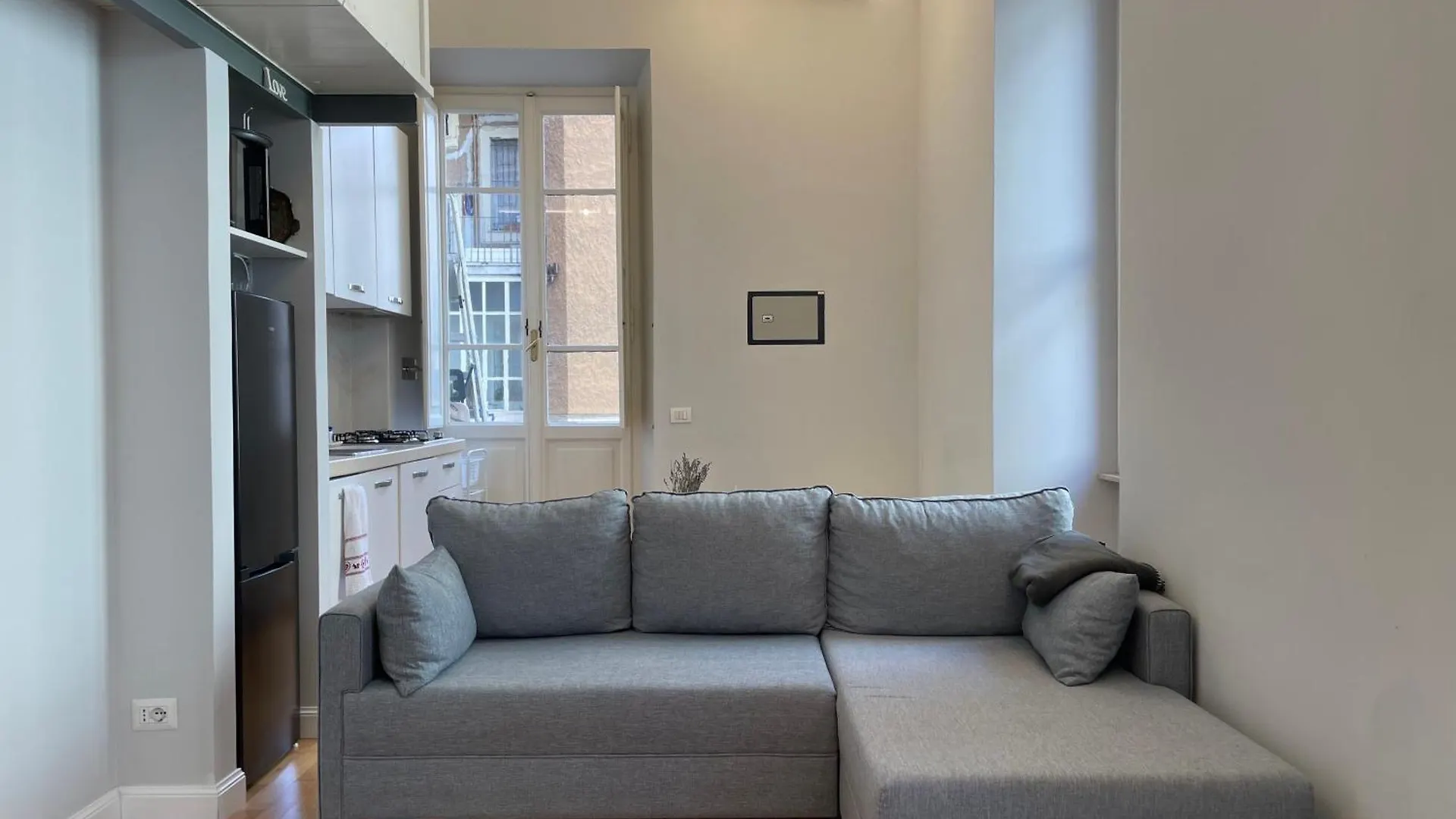Villa Borghese & Villa Albani - Luxury Loft Rome Apartment
